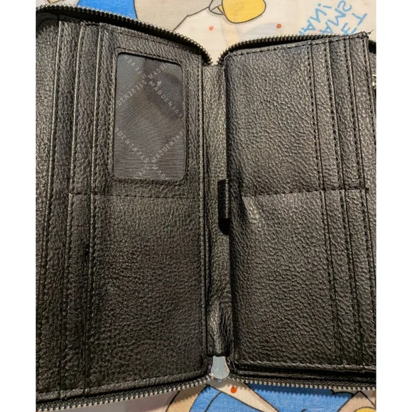 Women's Steve Madden Black Faux Leather Wristlet One Size - Picture 5 of 10